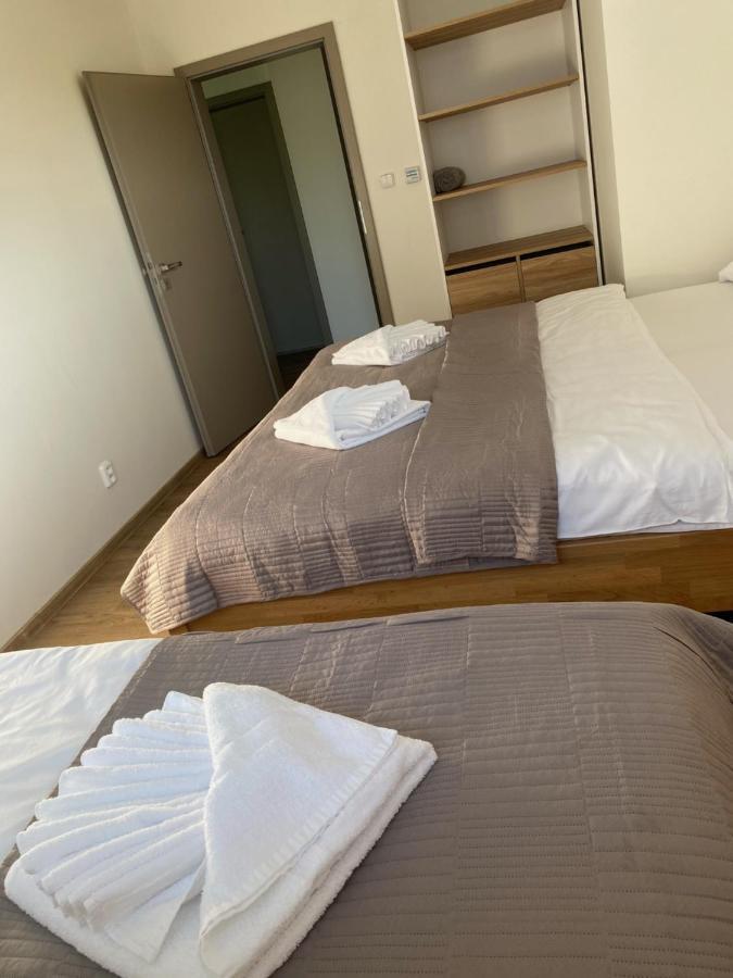 Apartment Enzian Loucná pod Klínovcem Exterior foto